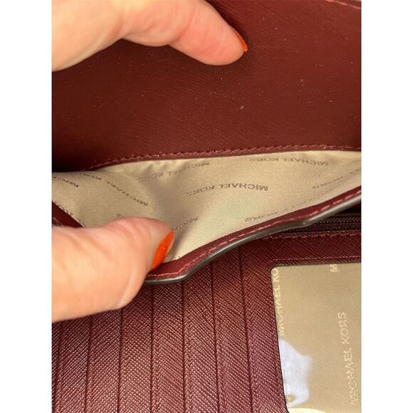 Michael Kors Brown Leather Wristlet Jet Set Travel Wallet and Credit Card Holder - Picture 6 of 12